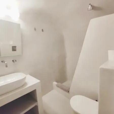 Appartement Nolis White Firá